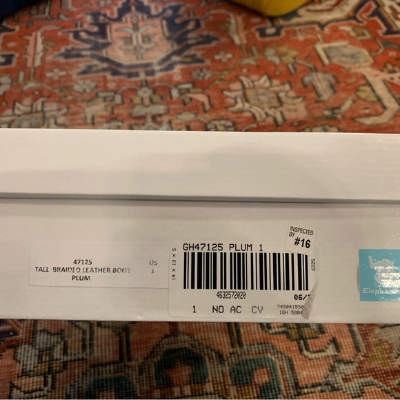 Elephantito Plum Suede Boots, Girls size 1 US, interior zipper, LIKE NEW - Picture 8 of 9